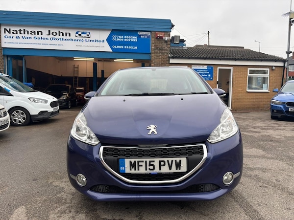 Used Peugeot 208 2015 for sale - 76224970: Photo 5