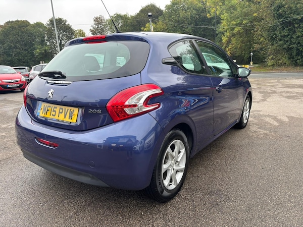 Used Peugeot 208 2015 for sale - 76224970: Photo 6