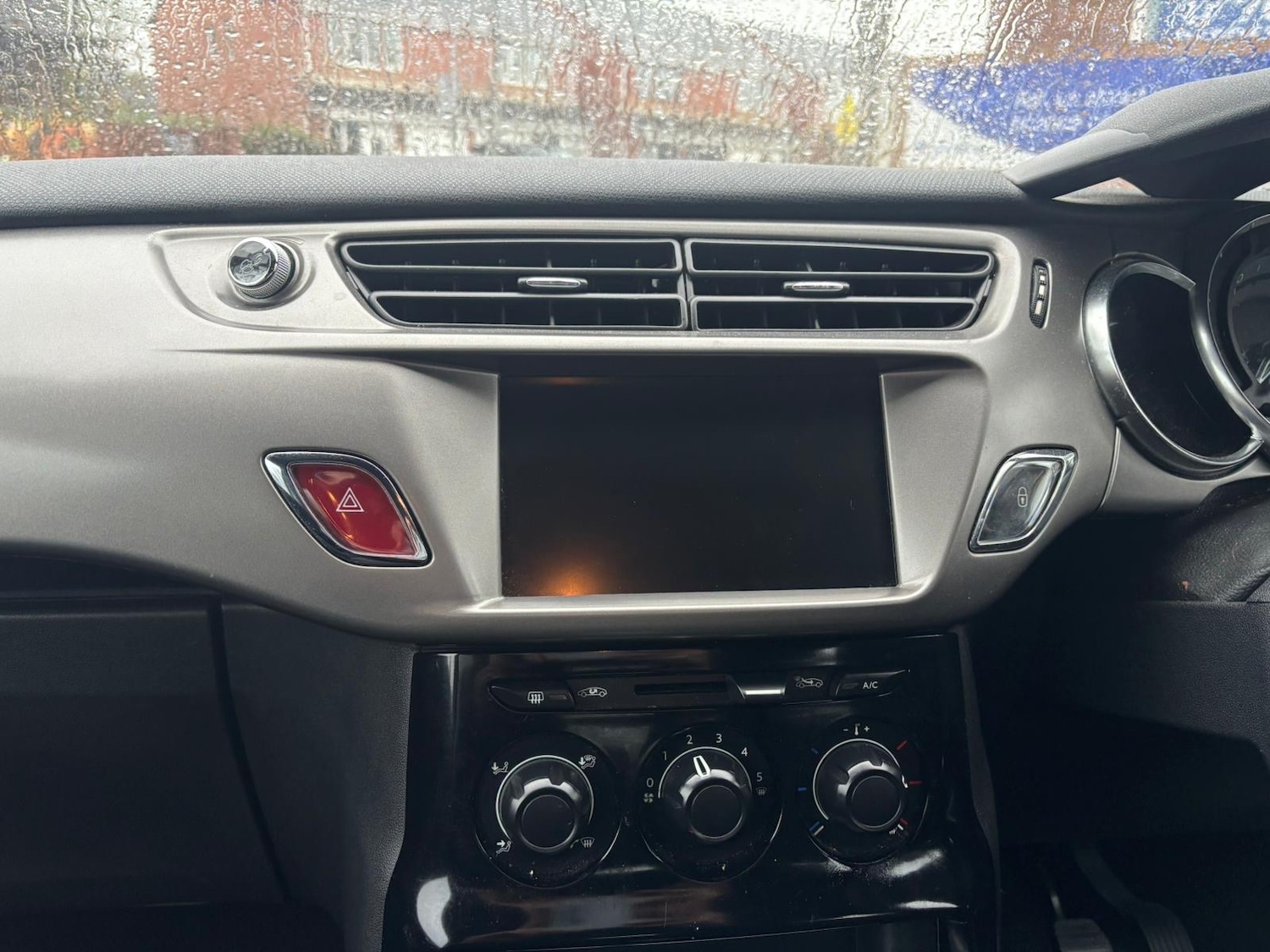 Used DS Automobiles DS 3 2016 for sale - 76429523: Photo 10