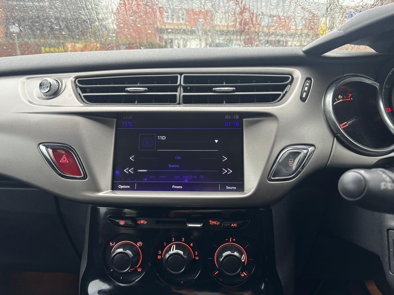 Used DS Automobiles DS 3 2016 for sale - 76429523: Photo 39