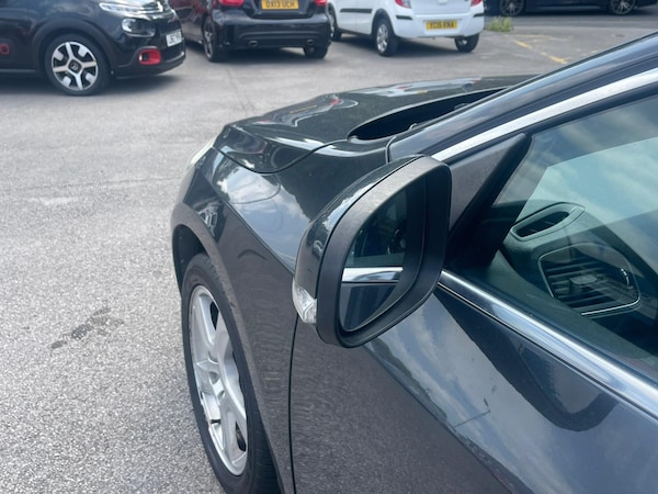 Used Volvo V60 2012 for sale - 75726322: Photo 25