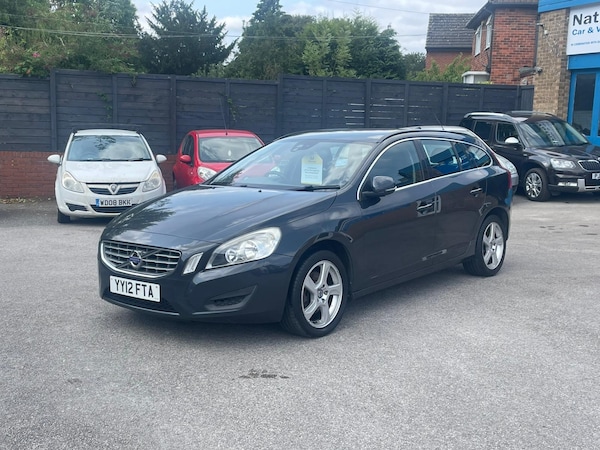 Used Volvo V60 2012 for sale - 75726322: Photo 2