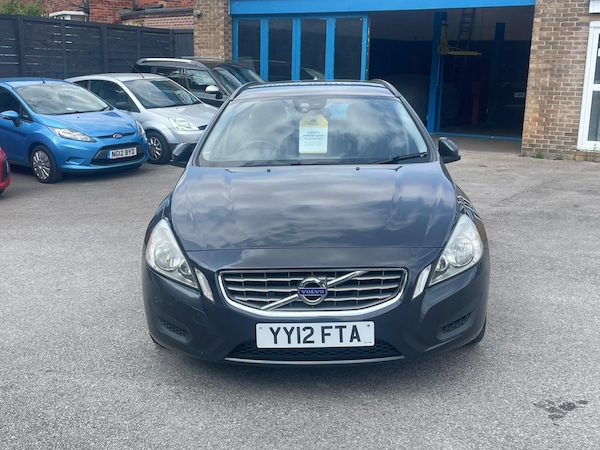 Used Volvo V60 2012 for sale - 75726322: Photo 3