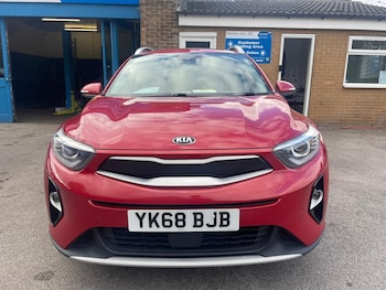 Used Kia Stonic 2019 for sale - 75945462: Photo
