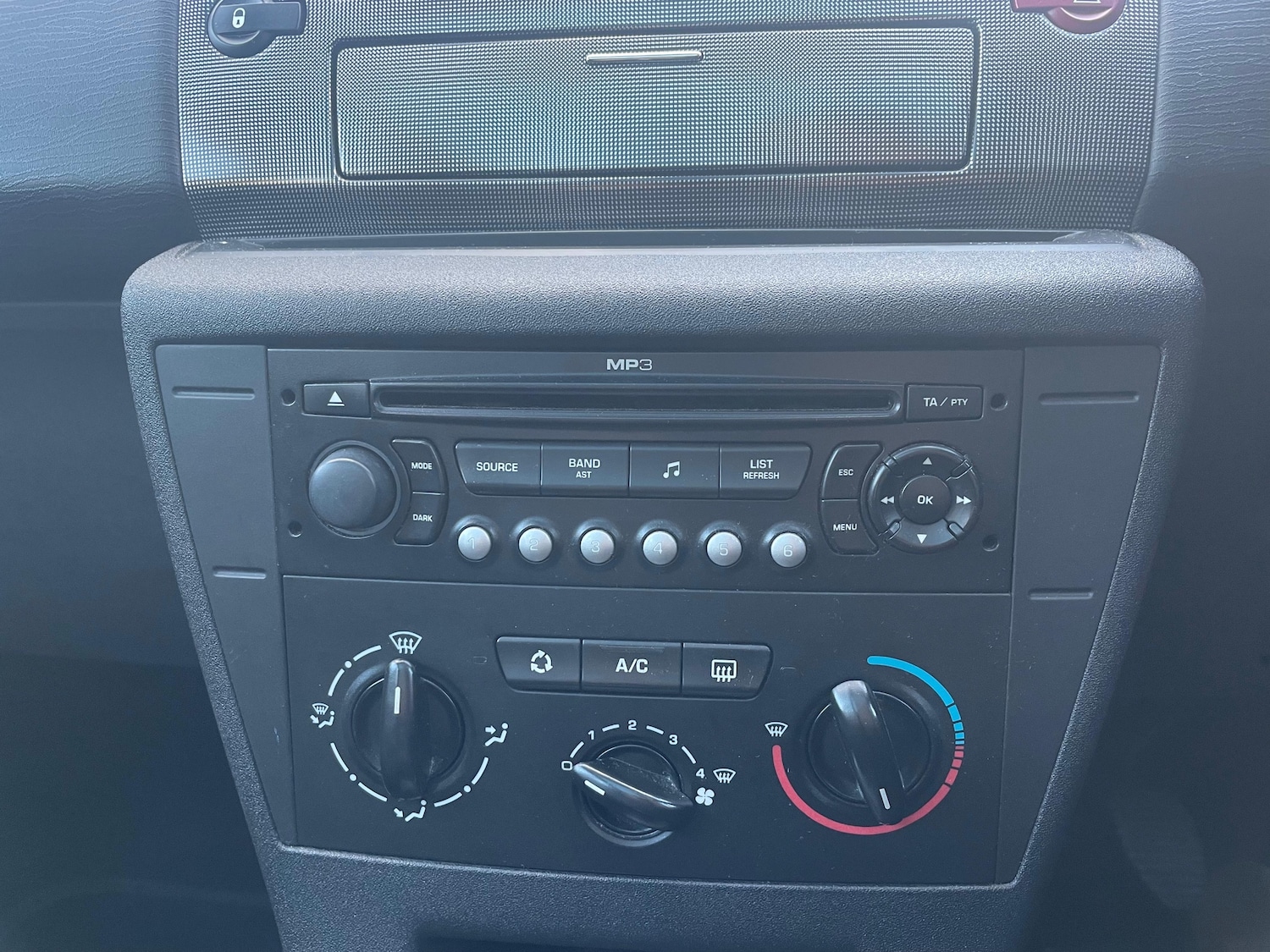 Used Citroen C4 2008 for sale - 76420244: Photo 7