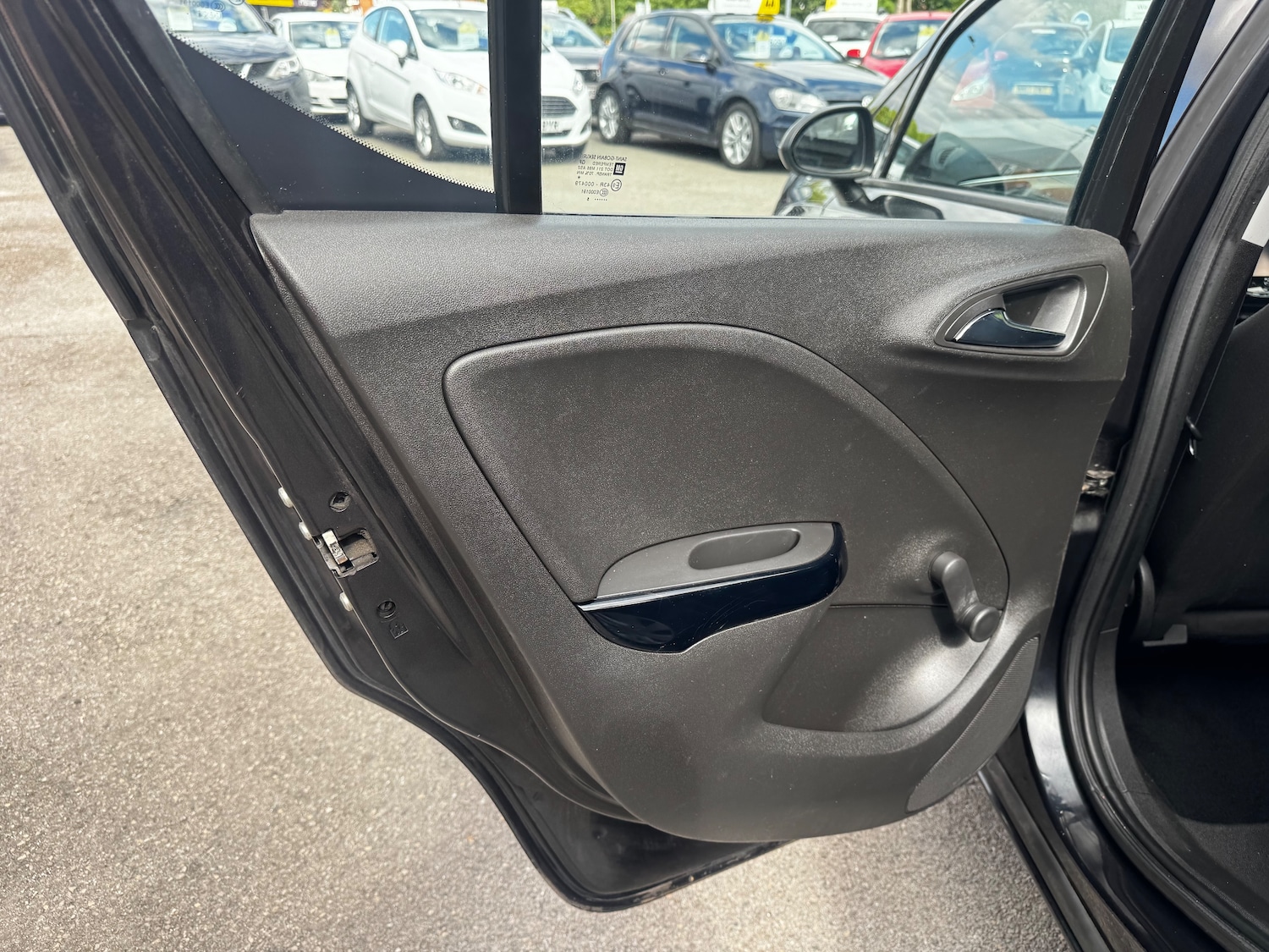 Vehicle 29