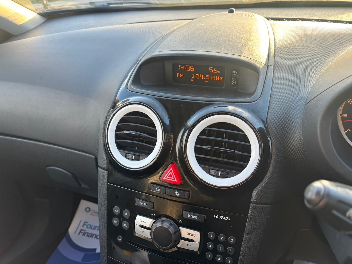 Used Vauxhall Corsa 2010 for sale - 76892352: Photo 11