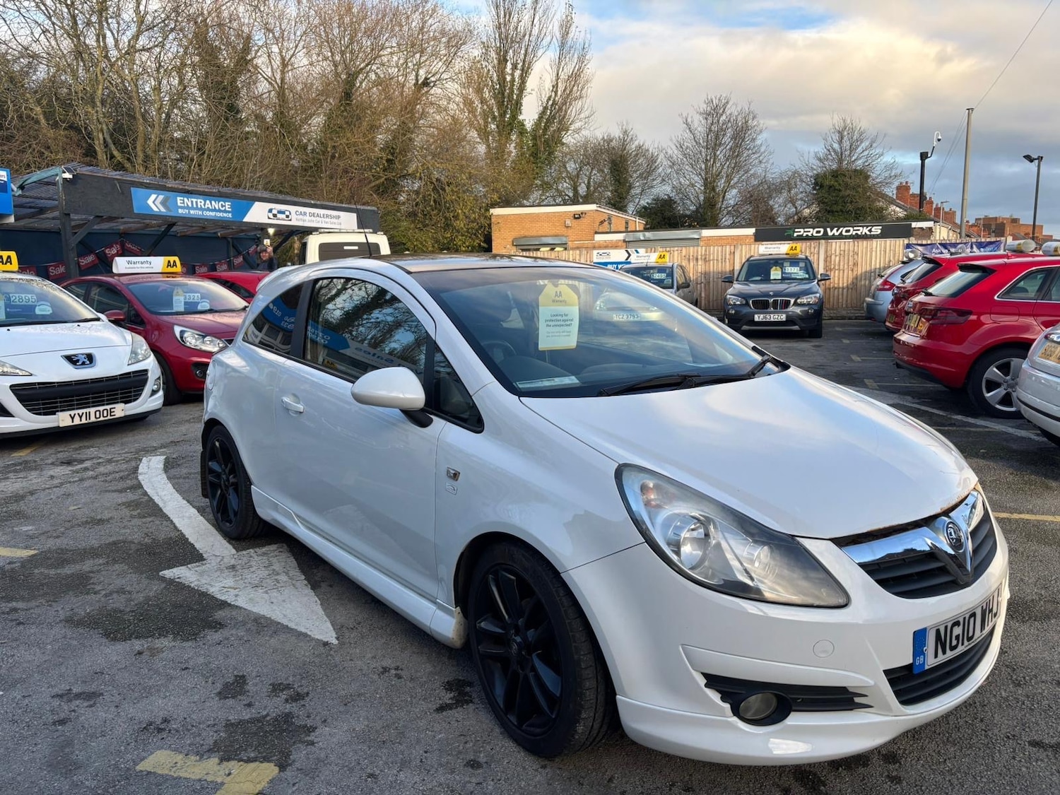 Used Vauxhall Corsa 2010 for sale - 76892352: Photo 4