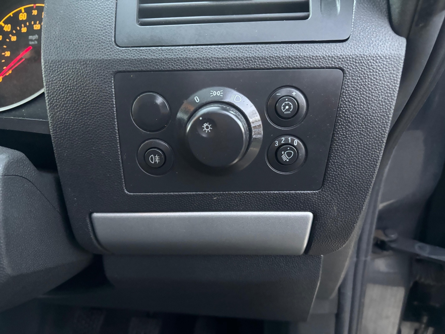 Used Vauxhall Zafira 2013 for sale - 76875142: Photo 39