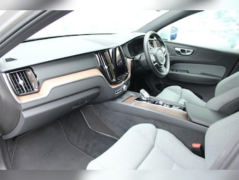 Used Volvo XC60 2020 for sale - 78086367: Photo