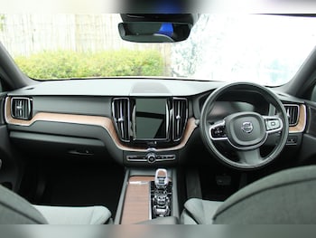 Used Volvo XC60 2020 for sale - 78086367: Photo