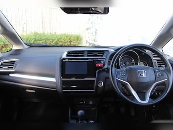 Used Honda Jazz 2016 for sale - 76440960: Photo