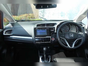 Used Honda Jazz 2018 for sale - 79168685: Photo