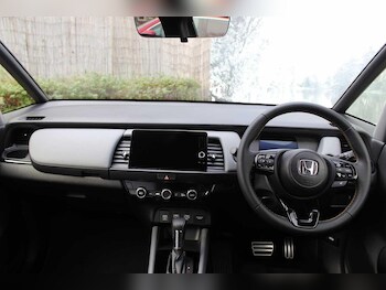 Used Honda Jazz 2025 for sale - 77454998: Photo