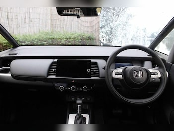 Used Honda Jazz 2024 for sale - 76886659: Photo