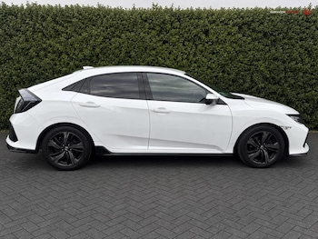 Used Honda Civic 2017 for sale - 79328516: Photo