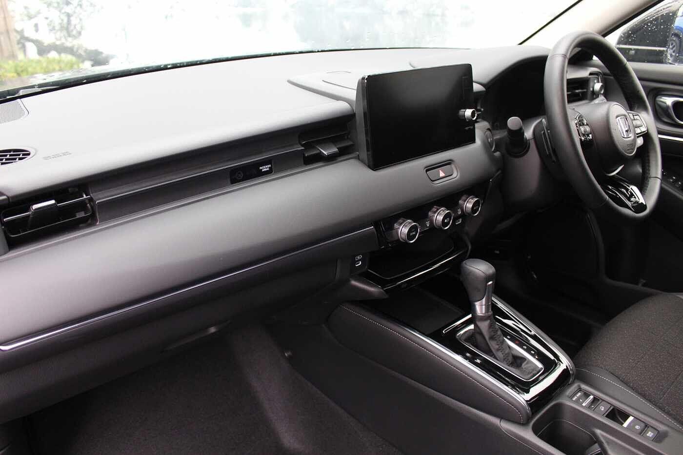 Used Honda HR-V 2024 for sale - 76498768: Photo 2