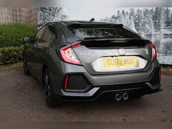Used Honda Civic 2019 for sale - 78471660: Photo