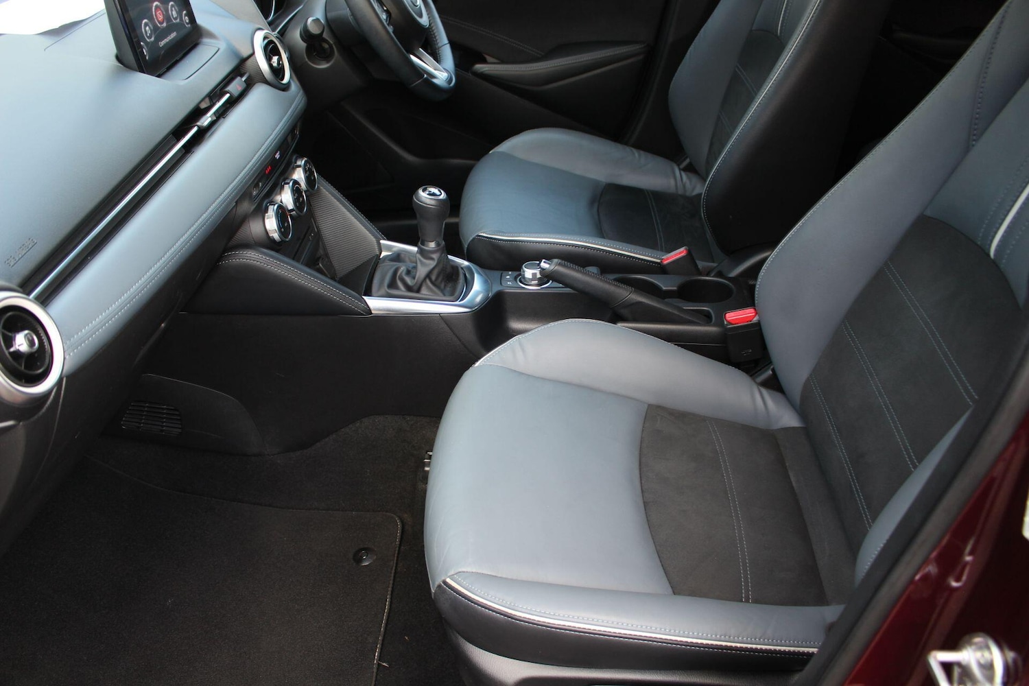 Used Mazda Mazda2 2021 for sale - 77057193: Photo 13