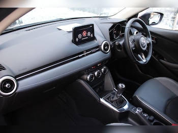 Used Mazda Mazda2 2021 for sale - 77057193: Photo