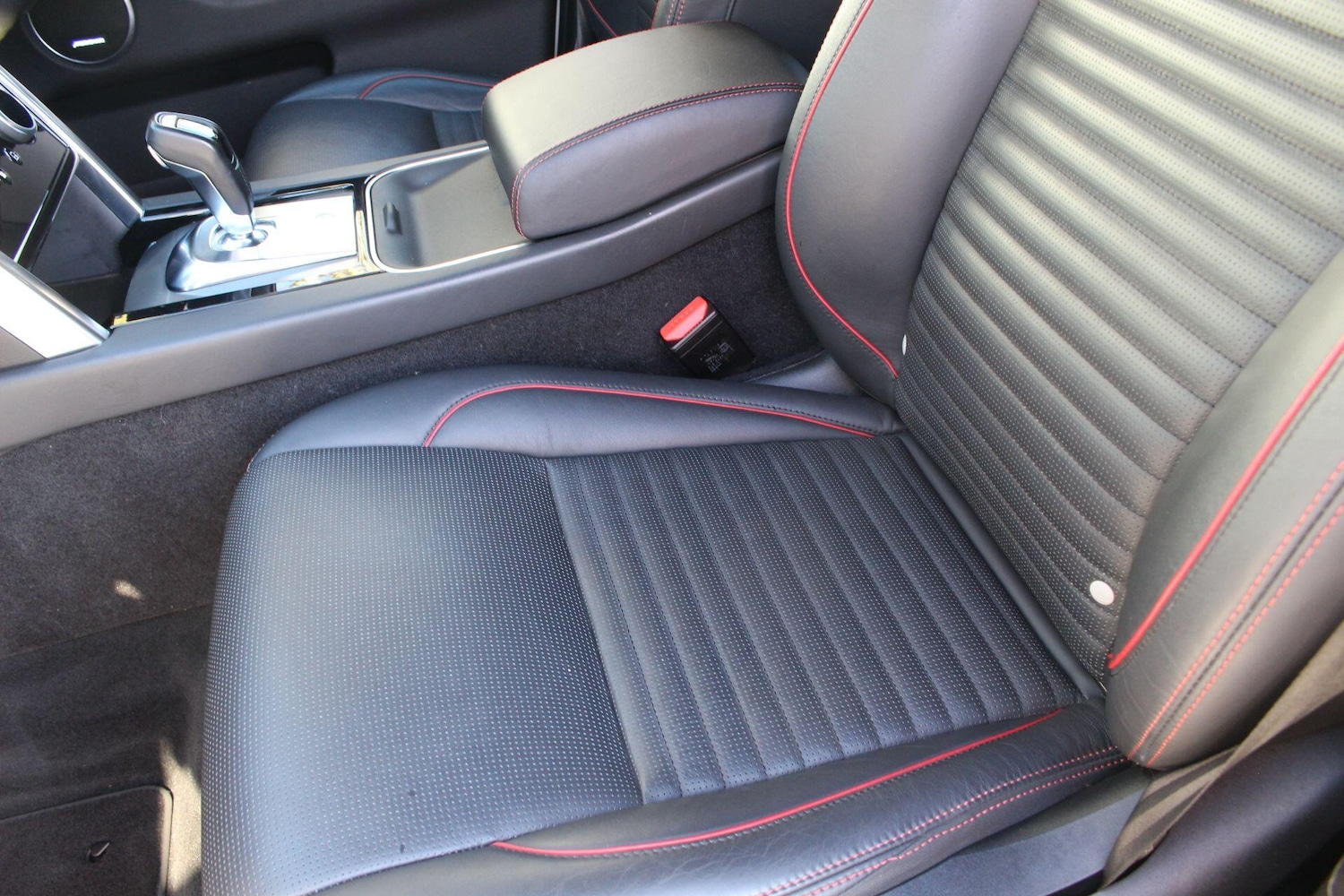 Used Land Rover Discovery Sport 2021 for sale - 76899256: Photo 18