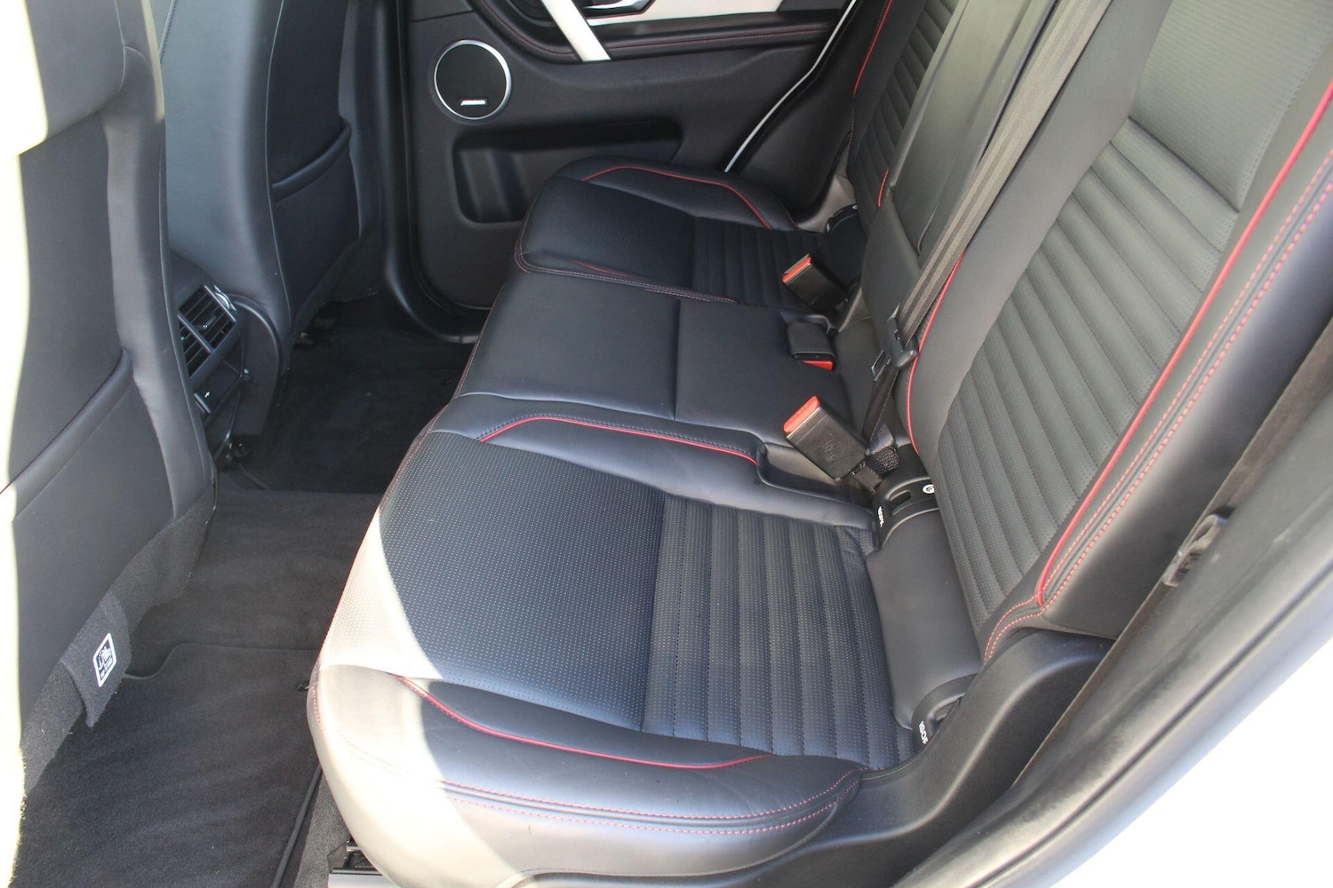 Used Land Rover Discovery Sport 2021 for sale - 76899256: Photo 8