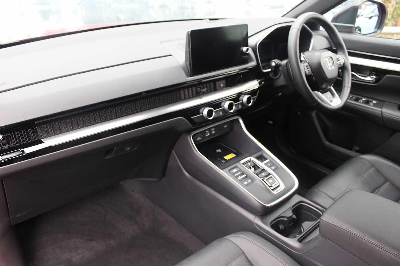 Used Honda CR-V 2025 for sale - 77039953: Photo 2