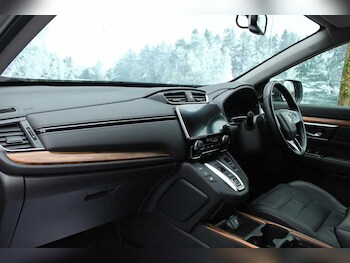 Used Honda CR-V 2019 for sale - 77882849: Photo