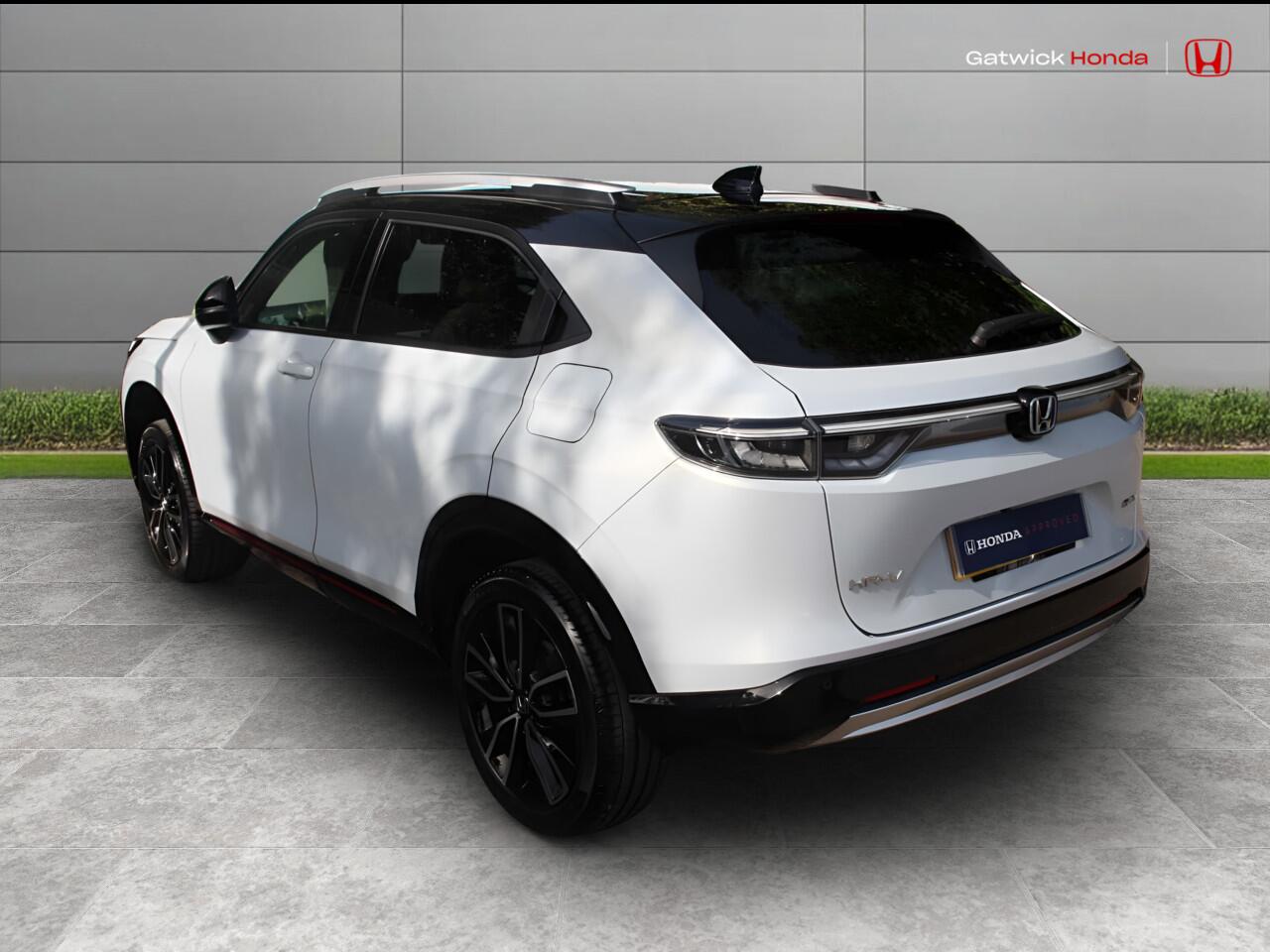 Used Honda HR-V 2023 for sale - 76122534: Photo 3