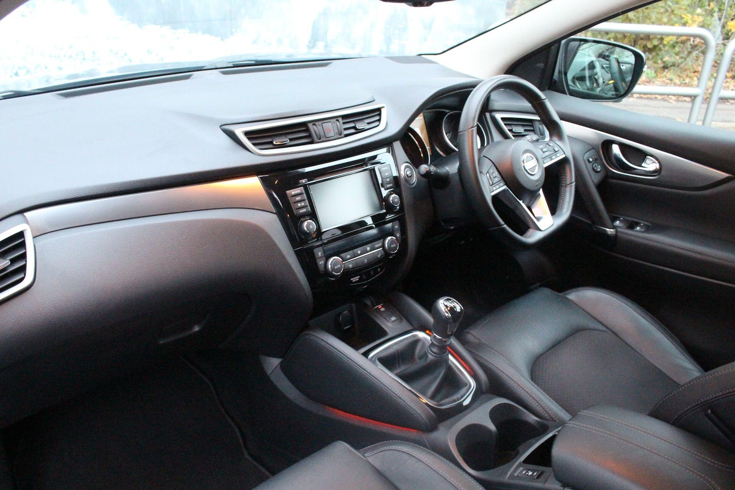 Used Nissan Qashqai 2019 for sale - 76688546: Photo 2