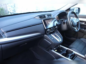 Used Honda CR-V 2022 for sale - 77315009: Photo