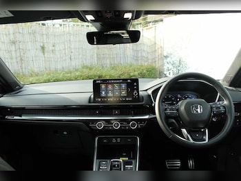 Used Honda CR-V 2024 for sale - 77898432: Photo