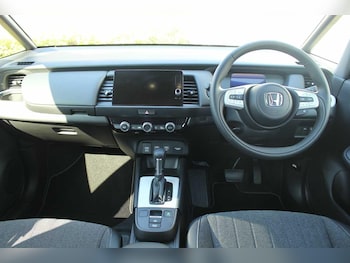 Used Honda Jazz 2023 for sale - 77958284: Photo