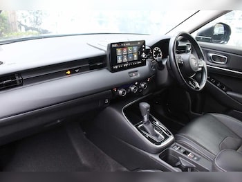 Used Honda HR-V 2022 for sale - 76886656: Photo