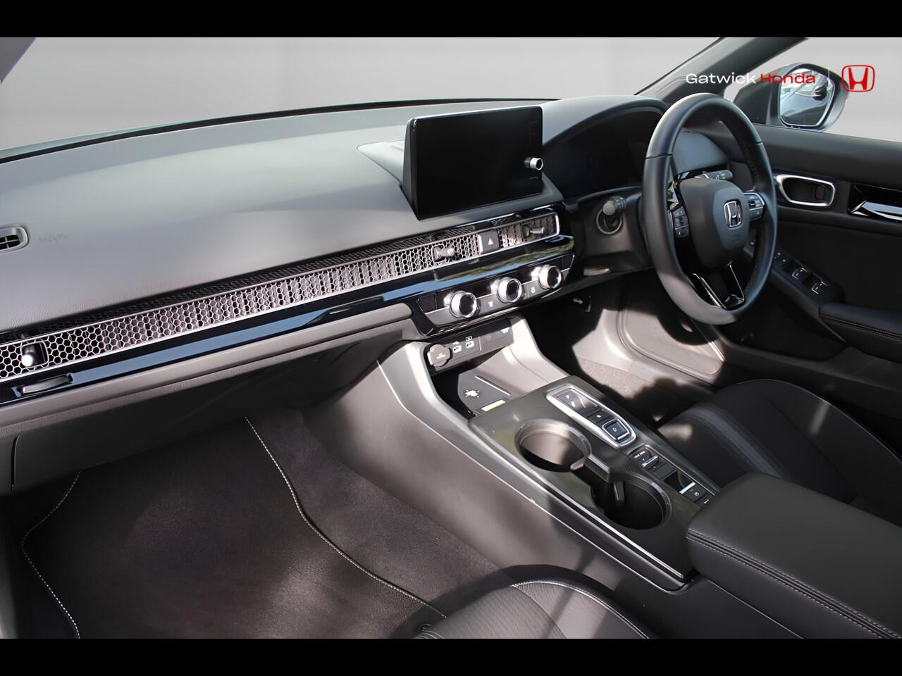 Used Honda Civic 2025 for sale - 76201018: Photo 2