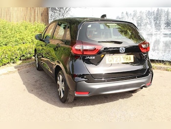 Used Honda Jazz 2023 for sale - 78648110: Photo