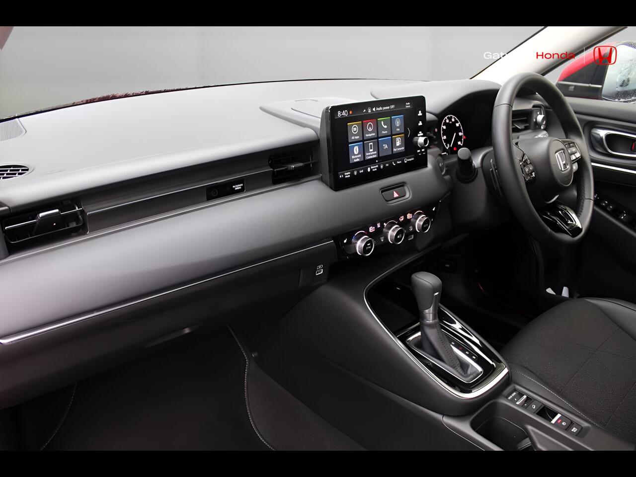 Used Honda HR-V 2024 for sale - 76159209: Photo 2