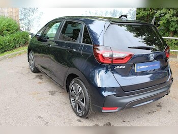 Used Honda Jazz 2023 for sale - 75768593: Photo
