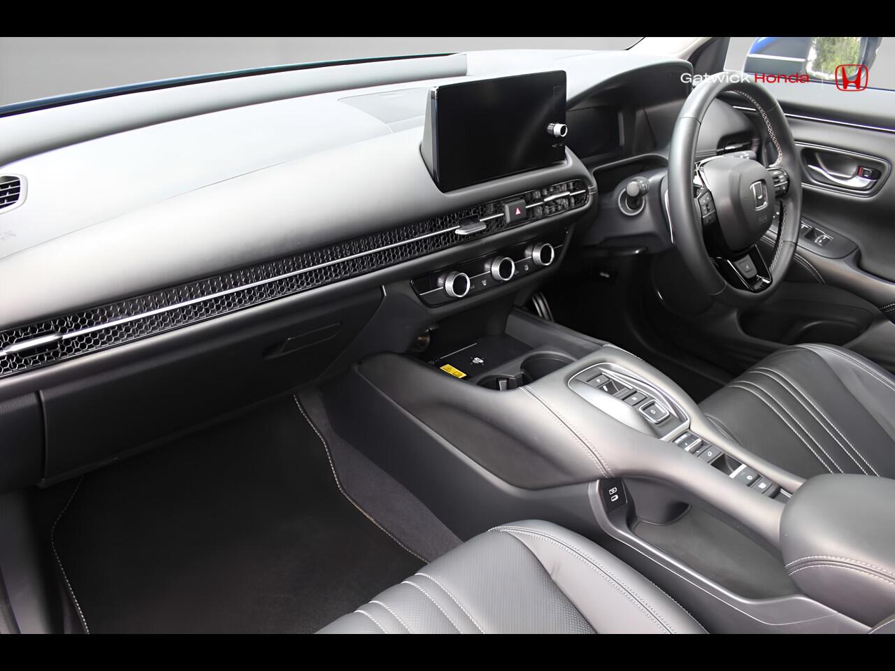 Used Honda ZR-V 2025 for sale - 76370229: Photo 2