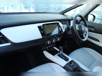 Used Honda Jazz 2023 for sale - 77854011: Photo