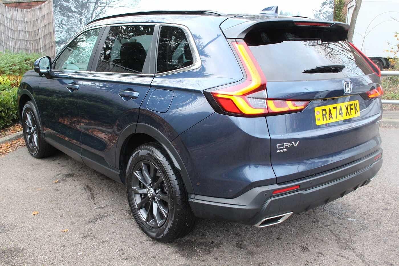 Used Honda CR-V 2025 for sale - 76865309: Photo 3