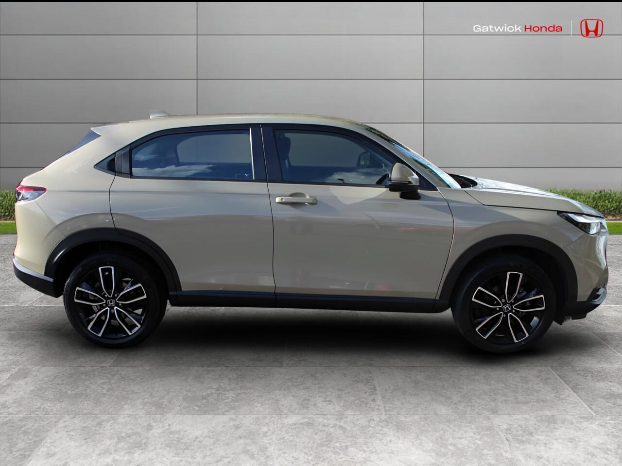 Used Honda HR-V 2023 for sale - 76336189: Photo 5