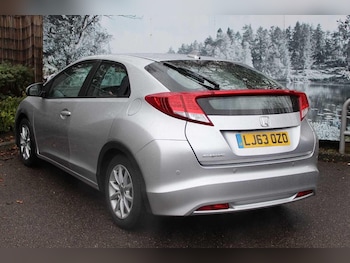 Used Honda Civic 2013 for sale - 77098077: Photo