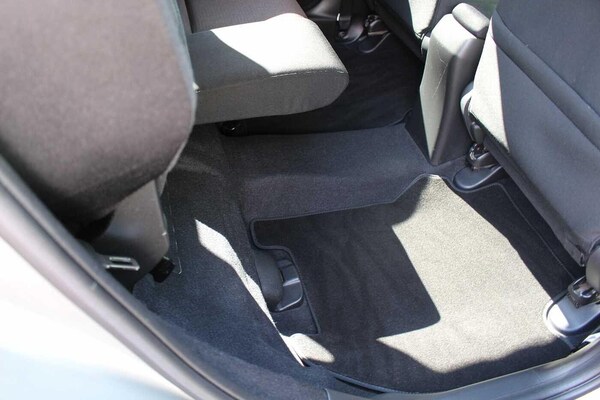 Used Honda Jazz 2016 for sale - 76214141: Photo 15