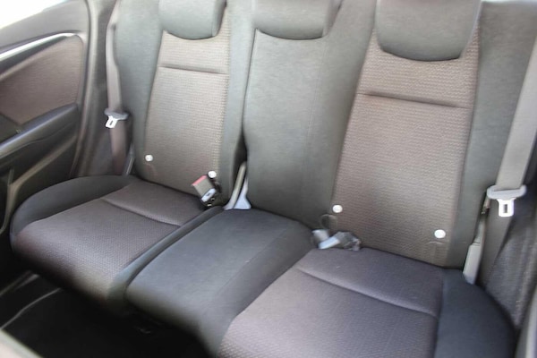 Used Honda Jazz 2016 for sale - 76214141: Photo 8