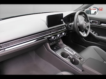 Used Honda Civic 2025 for sale - 76440950: Photo