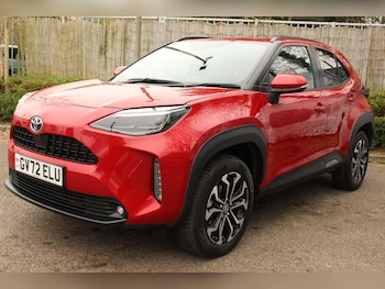 Used Toyota Yaris Cross 2022 for sale - 77737570: Photo