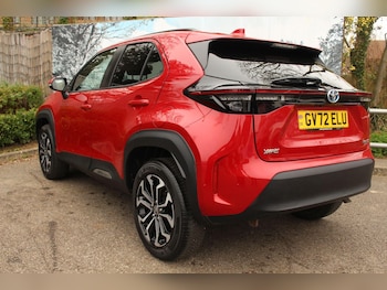 Used Toyota Yaris Cross 2022 for sale - 77737570: Photo