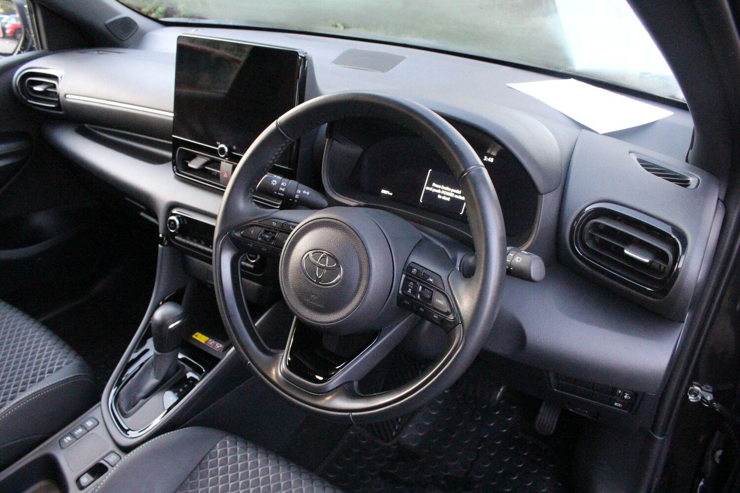 Used Toyota Yaris for sale - 76936374: Photo 22