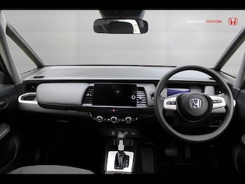 Used Honda Jazz 2023 for sale - 76059976: Photo